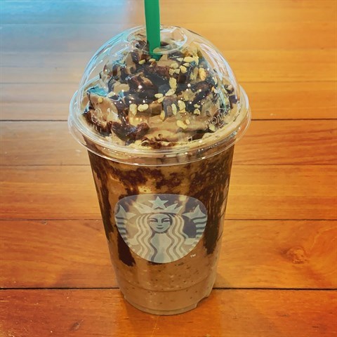 Signature Frappuccino roast blended with rich chocolatey hazelnut sauce, topped with mocha whipped cream & a heap of almond crunch for an indulgent & satisfying flavour.