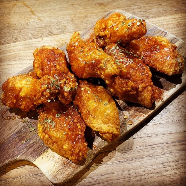 Honey Paprika Crispy Wings
