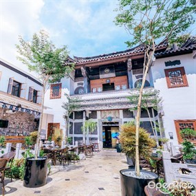 Mimi Restaurant