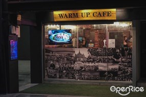 Warm Up Cafe