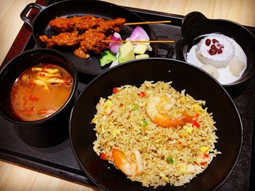 XO Seafood Fried Rice Bento (XO海鲜炒饭便当)