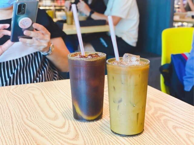 Sorry, but the Hong Kong milk tea taste really bad