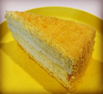 D24 Durian Cream Cake