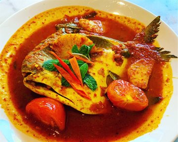 Ikan Assam Pedas (Golden Pomfret)