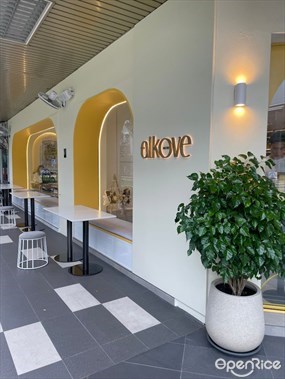 Alkove Bistro