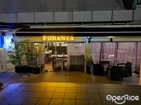 Foresta Restaurant & Bar
