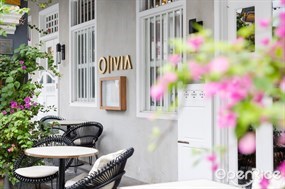 Olivia Restaurant & Lounge