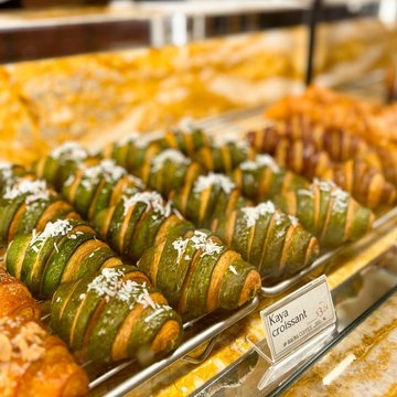 Kaya  Croissant