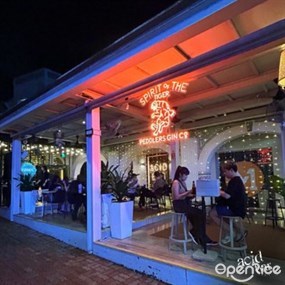 Acid Bar & Restaurant