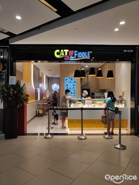 Cat & the Fiddle Cakes