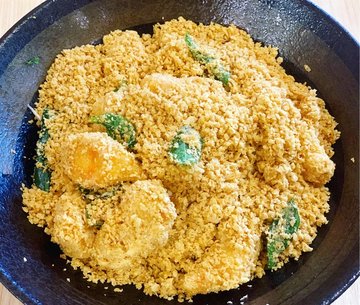 Cereal Veggie Prawns (黄金麦片虾)