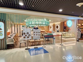 Typhoon Cafe