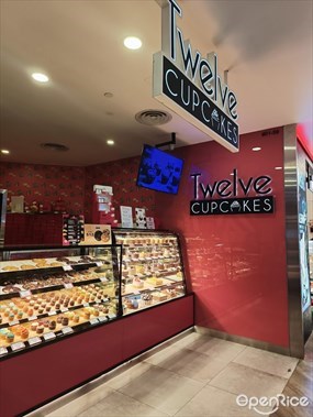 Twelve Cupcakes