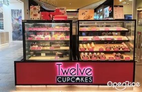 Twelve Cupcakes