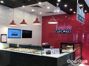 Twelve Cupcakes