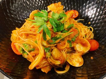 Seafood Spaghettini Arrabbiata