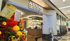 Astons Steak & Salad
