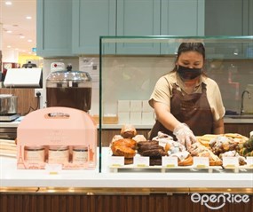 The French American Bakery