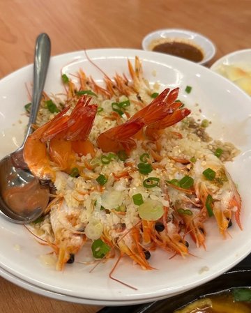 Steamed Prawns with Minced Garlic 