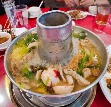 Charcoal-Fried Teochew Style Fish Head Steamboat