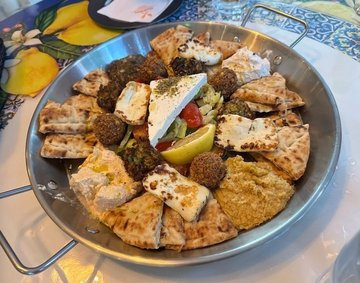 Meza platter 
