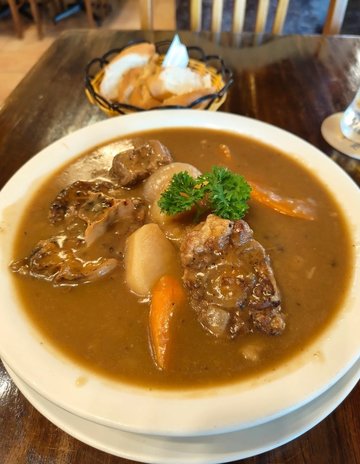 Oxtail Stew 