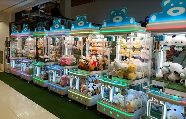 FunClaw & Odoroki - in Sembawang Sembawang Shopping Centre Singapore ...