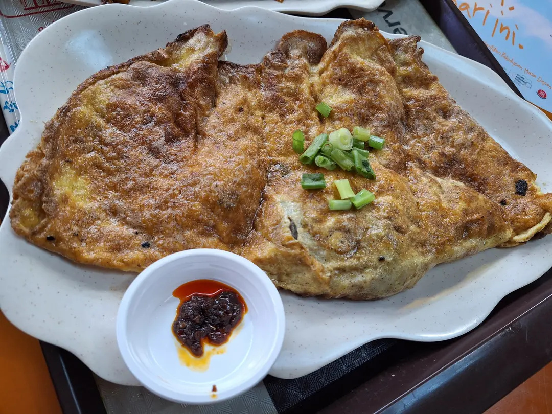 Fried Kway Teow, Fried Prawn Mee, Fried Oyster, Carrot Cake in Raffles ...